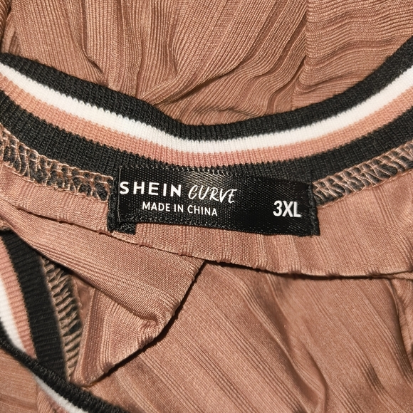 SHEIN Brown Boxy Short Sleeve T-Shirt - Picture 4 of 4